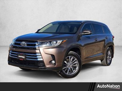 Used 2019 Toyota Highlander XLE