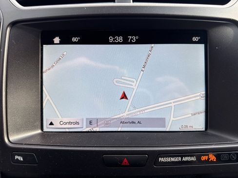 Used 2018 Ford Explorer XLT w/ Equipment Group 202A image 37