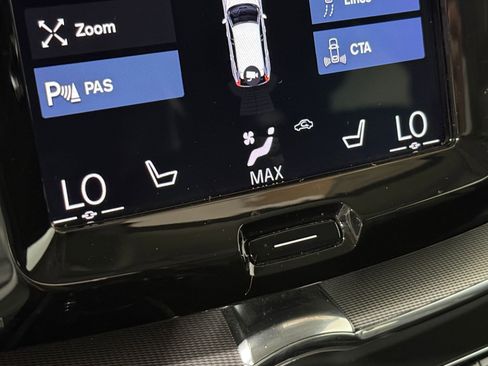 Used 2019 Volvo XC60 T5 Inscription w/ Protection Package Premier image 27