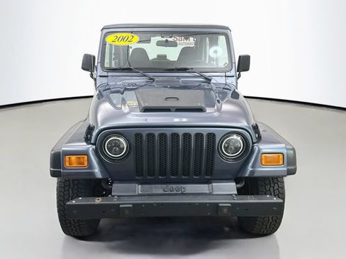 Used 2002 Jeep Wrangler SE AWD/4WD image 2