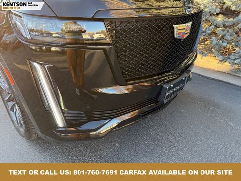 Used 2023 Cadillac Escalade Sport image 14
