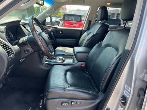Used 2015 INFINITI QX80 4WD w/ Driver's Assistance Package image 26