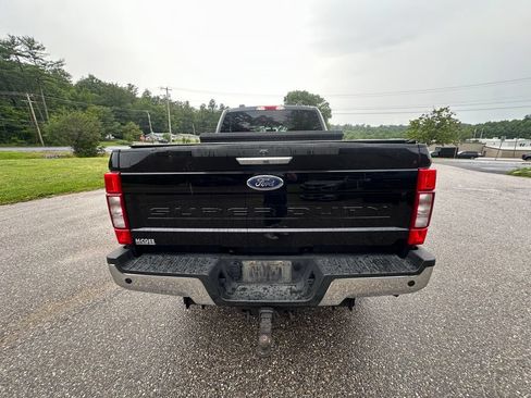 Used 2022 Ford F250 XLT w/ XLT Premium Package AWD/4WD image 4