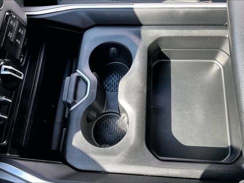 Used 2022 RAM 1500 Big Horn AWD/4WD image 19