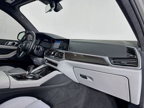 Used 2022 BMW X5 M w/ Competition Package 2 image 34
