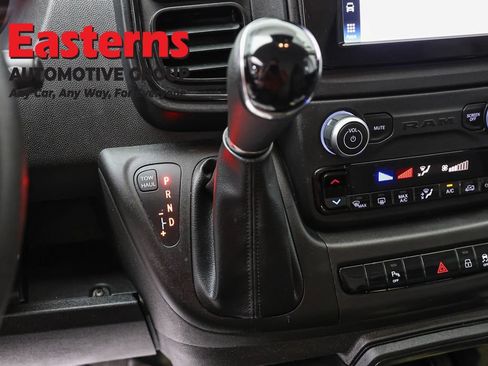 Used 2022 RAM ProMaster 3500 w/ Driver Convenience Group FWD image 13