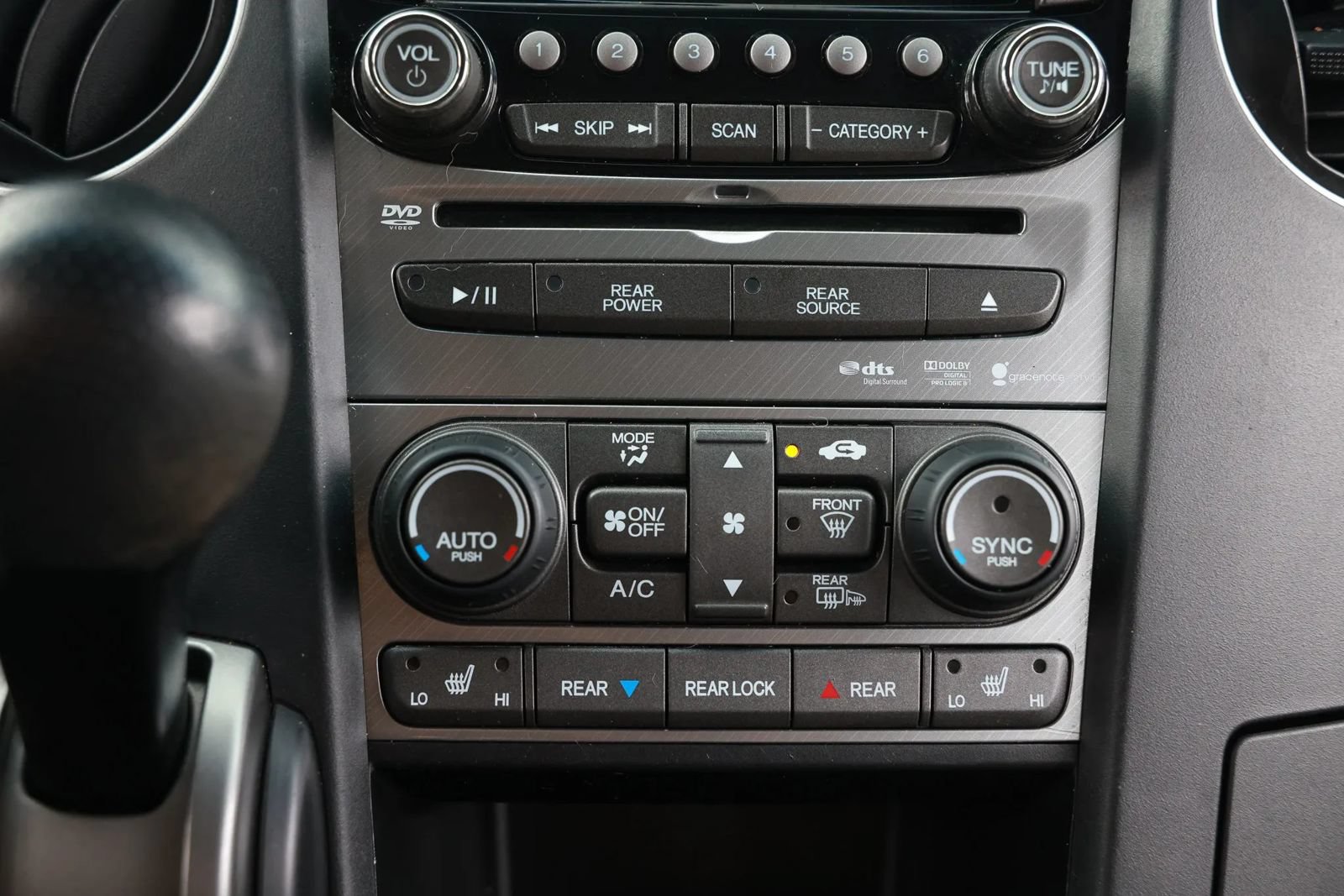 Used 2012 Honda Pilot Touring image 38