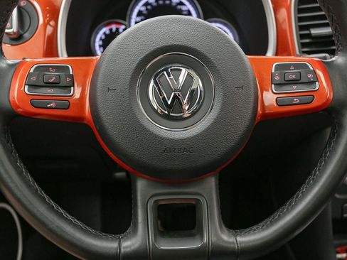 Used 2016 Volkswagen Beetle 1.8T FWD image 28