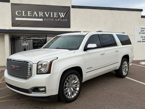 Used 2017 GMC Yukon XL Denali w/ Open Road Package image 2