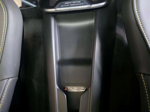 New 2026 Chevrolet Corvette Stingray Premium Cpe w/ Z51 Performance Package image 38