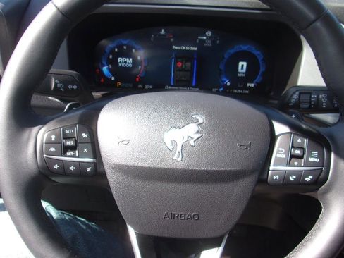 Used 2025 Ford Bronco Sport Badlands image 13