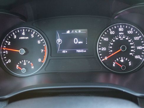 Used 2018 Kia Optima LX image 24