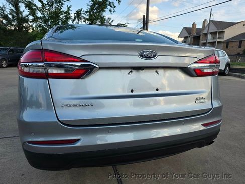 Used 2020 Ford Fusion SEL FWD image 17