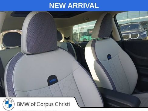 Used 2025 MINI Cooper S FWD image 12