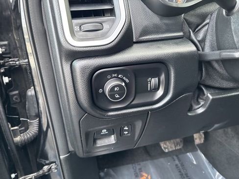 Used 2021 RAM 1500 Big Horn image 13
