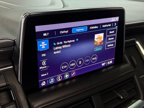 Used 2021 Chevrolet Suburban RST image 26