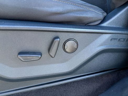 Used 2022 Ford F150 XLT w/ Equipment Group 302A High image 18