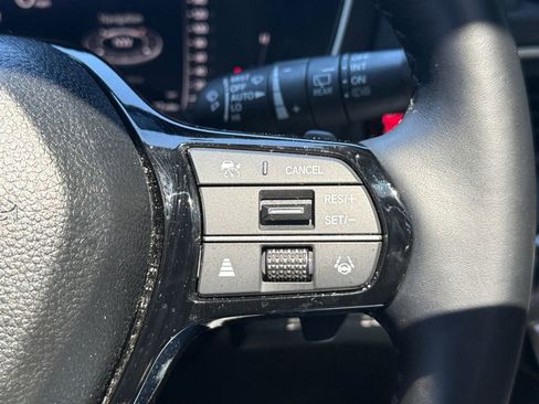 Used 2025 Honda Pilot Elite image 26
