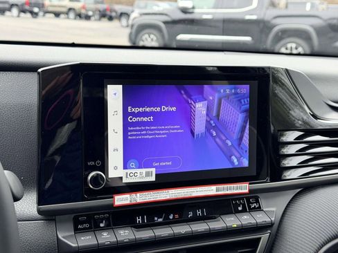 New 2026 Toyota Camry SE image 3