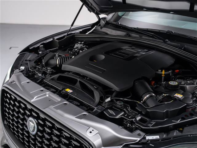 New 2025 Jaguar F-PACE R-Dynamic S AWD/4WD image 11