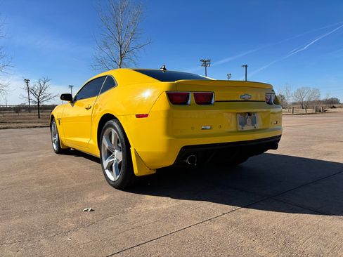 Used 2011 Chevrolet Camaro LT w/ RS Package image 7