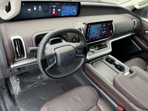 New 2025 Ford Expedition Platinum w/ Platinum Ultimate Package image 14