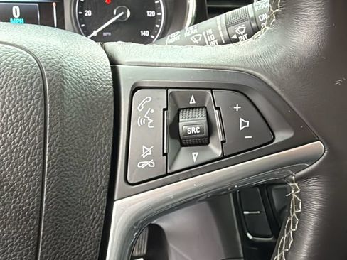 Used 2018 Buick Encore Sport Touring AWD/4WD image 27