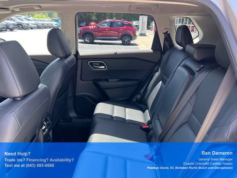 Used 2021 Nissan Rogue SL w/ Premium Package FWD image 16