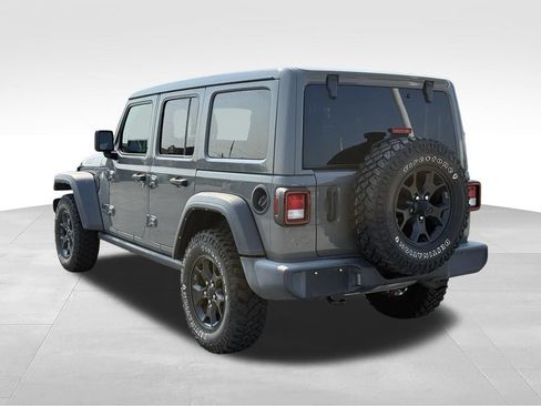 Used 2021 Jeep Wrangler Unlimited Sport AWD/4WD image 3