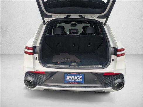 Used 2022 Genesis GV70 3.5T Sport w/ Sport Prestige Package image 7