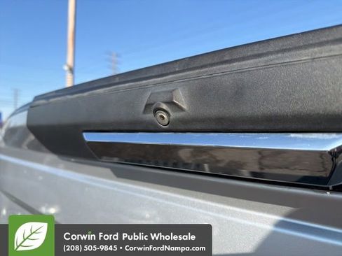 Used 2018 Ford F250 Lariat w/ Lariat Value Package image 12