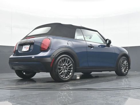 Used 2025 MINI Cooper S FWD image 31