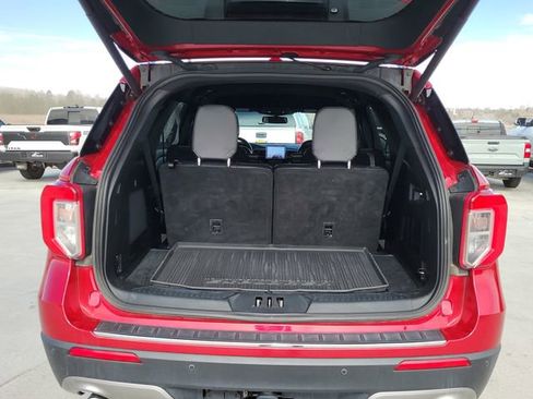 Used 2020 Ford Explorer Limited w/ Class III Trailer Tow Package image 13
