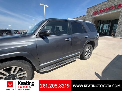 Used 2021 Toyota 4Runner Limited AWD/4WD image 6