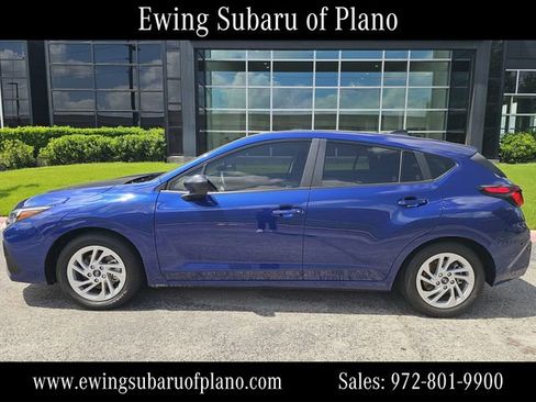 Used 2025 Subaru Impreza 2.0i image 2