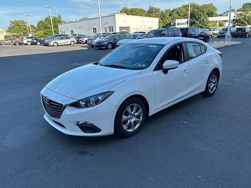 Used 2016 MAZDA MAZDA3 i Sport FWD image 17
