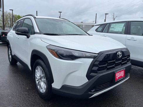 New 2026 Toyota Corolla Cross LE AWD/4WD image 2