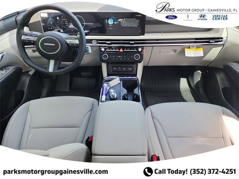 New 2025 Hyundai Tucson SEL image 11