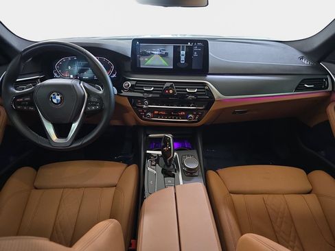 Used 2023 BMW 530i w/ Convenience Package RWD image 12