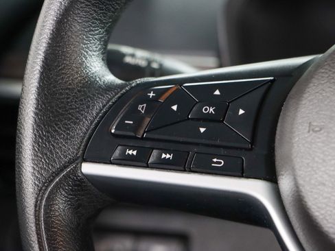 Used 2023 Nissan Altima 2.5 SV image 13