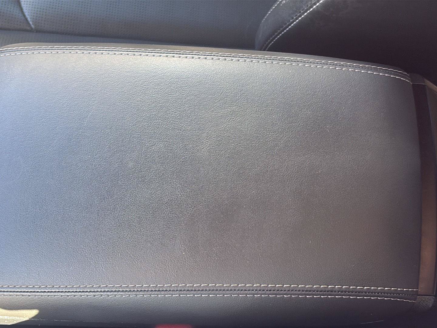 Used 2025 Kia Sorento S w/ Panoramic Sunroof Package FWD image 21