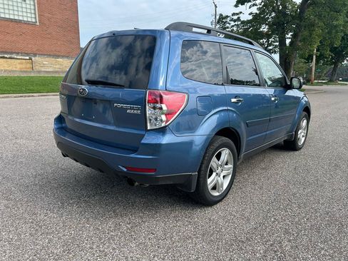 Used 2010 Subaru Forester 2.5X Limited AWD/4WD image 3