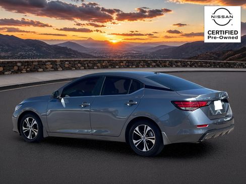 Certified 2022 Nissan Sentra SV w/ Trunk Package FWD image 4