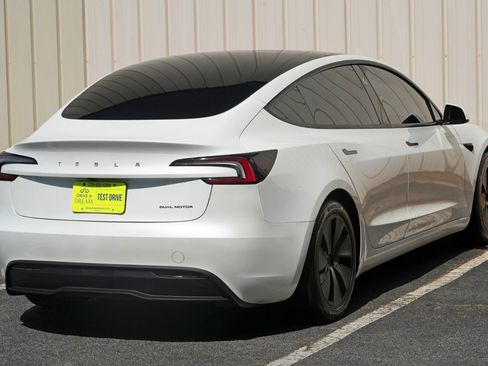 Used 2024 Tesla Model 3 Long Range AWD/4WD image 56