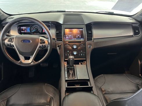Used 2014 Ford Taurus SEL w/ Equipment Group 201A FWD image 19