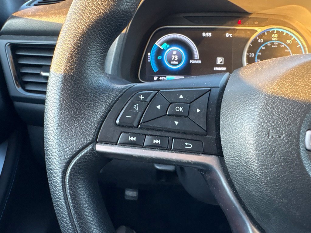 Used 2025 Nissan Leaf S FWD image 19