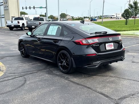 Certified 2024 Honda Civic Sport image 9