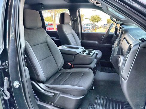 Used 2024 Chevrolet Silverado 2500 Custom w/ Custom Value Package AWD/4WD image 24