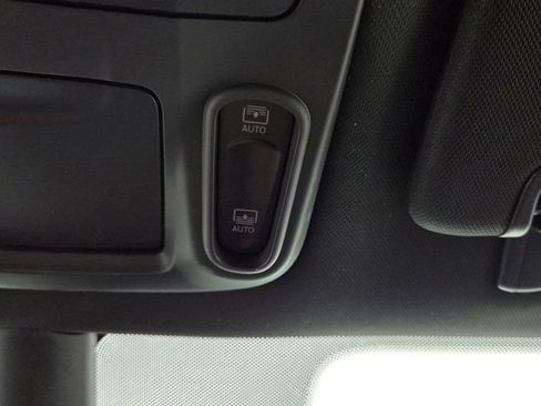 New 2026 Chrysler Pacifica Select FWD image 29