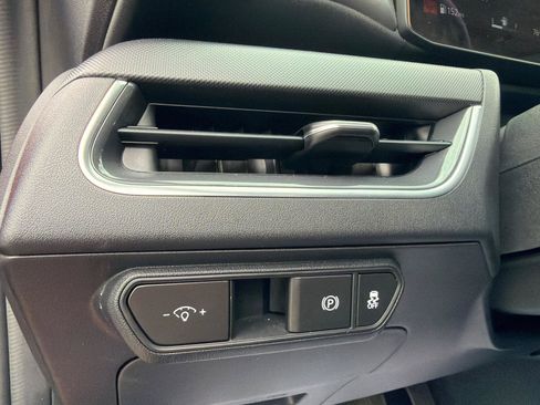 Used 2025 Kia K4 EX FWD image 13